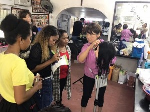 46436518_2724228774261259_3397304420873011200_n-s